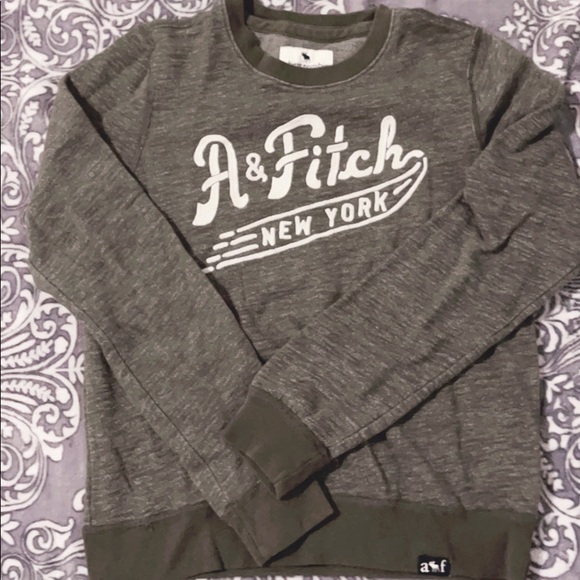 Abercrombie sweater - Picture 2 of 2